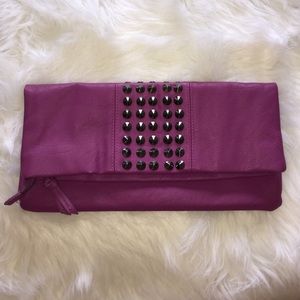 🆕 Steve Madden stud fold over zip clutch